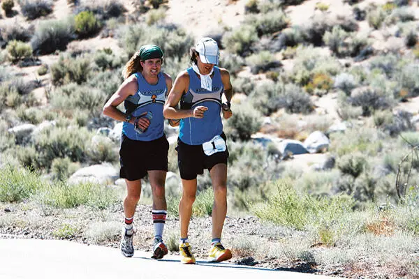 Когда я проходил сверхмарафон Badwater во второй раз в 2006м окончание - фото 16