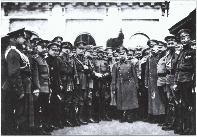 Ставка Верховного Главнокомандующего Май 1917 г Цифрами обозначены 1 - фото 16