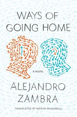 Alejandro Zambra Ways of Going Home обложка книги