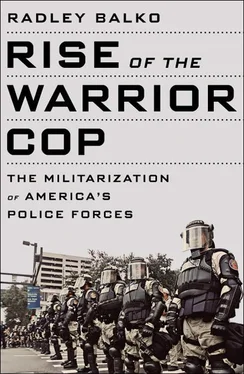 Radley Balko Rise of the Warrior Cop обложка книги