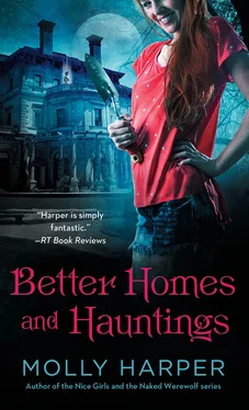 Molly Harper Better Homes and Hauntings обложка книги