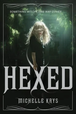 Michelle Krys Hexed обложка книги