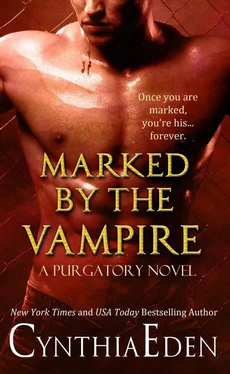 Cynthia Eden Marked by the Vampire обложка книги