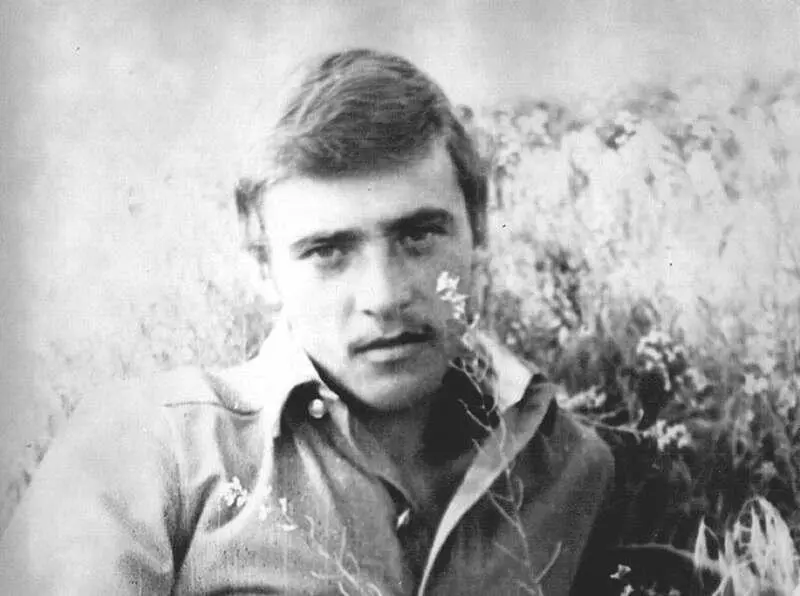 Мой первый замок Старшина Вячеслав Мирославович Богаченко Лето 1983 г - фото 25