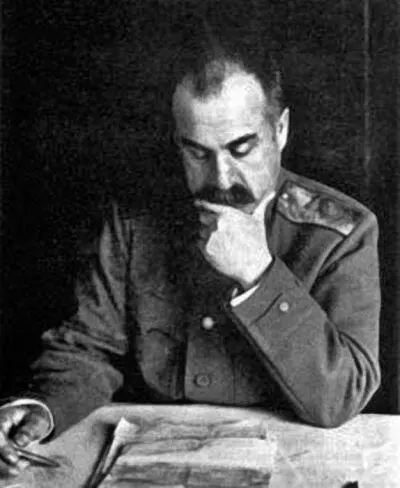 Генерал Каледин Новочеркасск 1918 г Главнокомандующий армиями ЮгоЗападного - фото 4