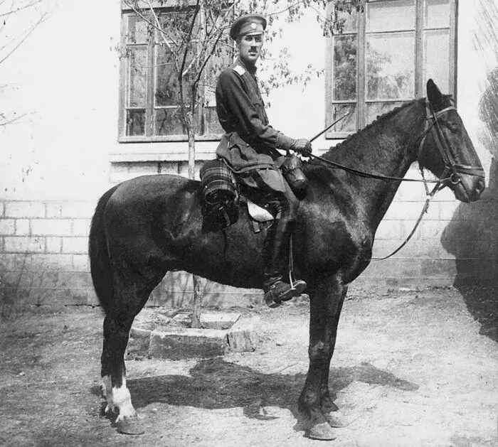 Генерал Врангель командир 1й бригады Уссурийской конной дивизии 1916 г - фото 18