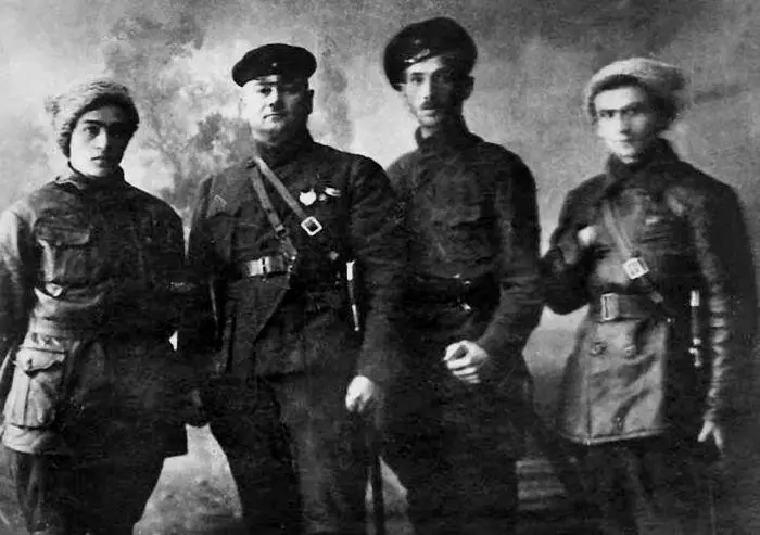 Котовский командир 17й кавалерийской дивизии РККА 1920 г Григорий - фото 54