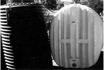 Many survivors use common inexpensive fiberglass septic tanks as underground - фото 112