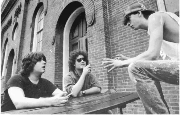With Reuben Radding and Dave Smith in Dain Bramage Playing with Dave Grohl - фото 73