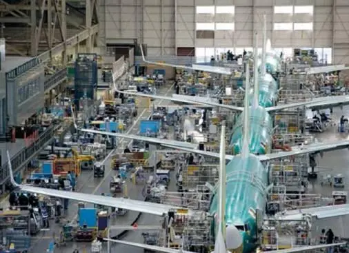 Две ведущие авиастроительные компании мира американская Boeing и европейская - фото 13