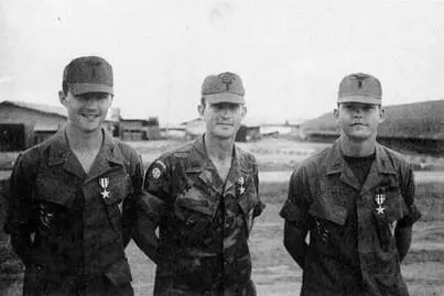 Afteraction photo Hugh Mills Stu Harrell and Rod Willis Harrells riflemen - фото 20