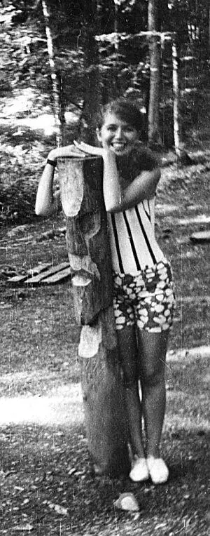 На горе Ачишхо Красная Поляна 1972 год Мы с мужем 1976 год Память о - фото 79