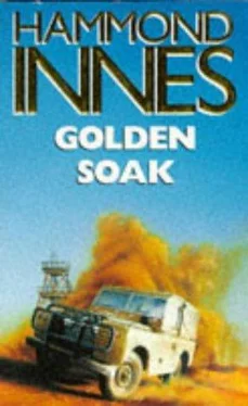 Hammond Innes Golden Soak обложка книги