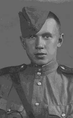 Окунев Михаил Дадоченко Антонина На территорию Заготзерна выходила задняя - фото 81