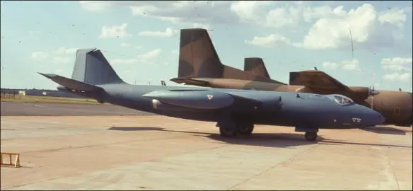 EE Canberra T Mk IV serial 458 one of the SAAFs training aircraft on the - фото 122