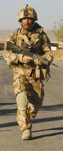 9 Sergeant Lee Jonno Johnson a platoon sergeant with B Company 2 Yorks - фото 90