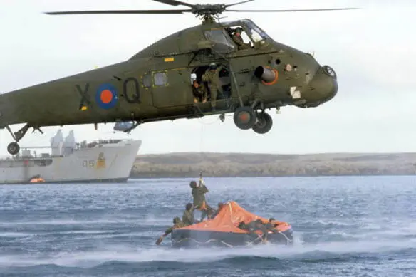 My 847 Squadron colleagues Tim Hughes and Bill Tuttey were first on the scene - фото 55
