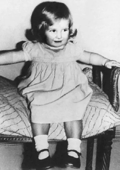 Диана Френсис Спенсер июль 1963 г Дети получили воспитание типичное скорее - фото 480