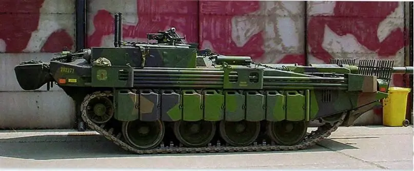 Основной боевой танк Strv 103C в бельгийском военном музее Основные сведения - фото 6
