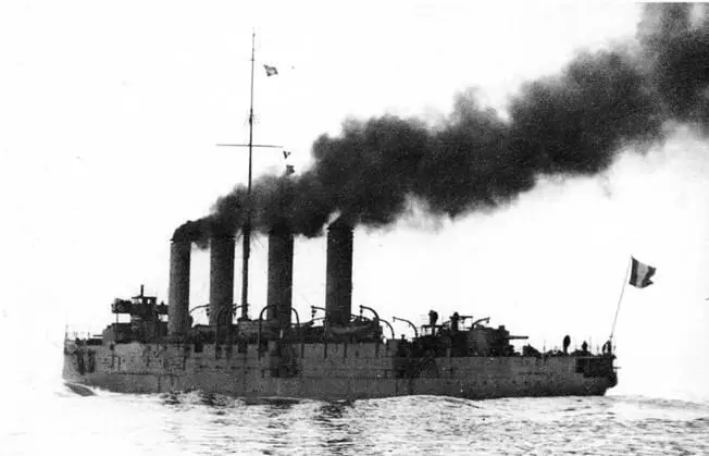 Адмирал Макаров на испытаниях 1908 г Вверху и нижнее броненосный - фото 54