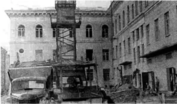 Завершение строительства здания ВЦ 1 на Хорошевском проезде 1955 год см - фото 112