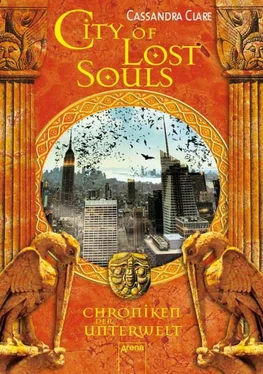 Cassandra Clare City of Lost Souls обложка книги