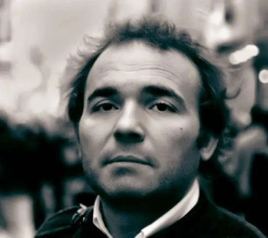 Энгин Гюнайдын Селим Байрактар 1975 года рождения вырос в городе Киркук - фото 148