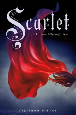 Marissa Meyer Scarlet обложка книги