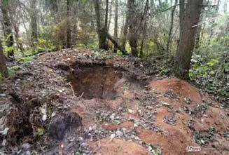 Рис 14 Разграбленный могильник 1011 веков в Рамешковском районе Тверской - фото 17
