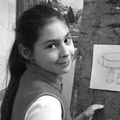 Алёна Четыринародилась в 1998 году в г Уссурийске в г Дзержинском живёт с - фото 142