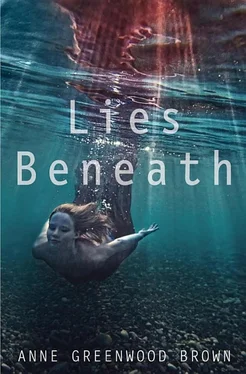 Anne Brown Lies Beneath обложка книги