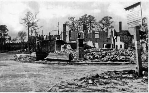 The Peenemünde housing settlement after the British air raid of August 18 - фото 30
