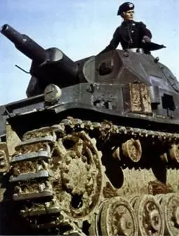 Немецкий танк PzKpfw IV 1940 год В большинстве противотанковых САУ - фото 10
