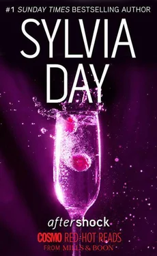 Sylvia Day Aftershock обложка книги