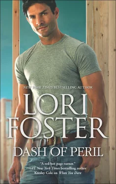 Lori Foster Dash of Peril обложка книги