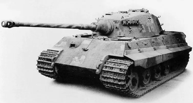 Немецкий тяжелый танк Королевский тигр В августе 1944 года в районе городов - фото 118