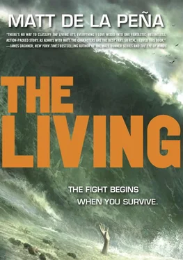 Matt de la Peña The Living обложка книги