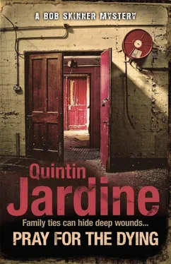 Quintin Jardine Pray for the Dying обложка книги