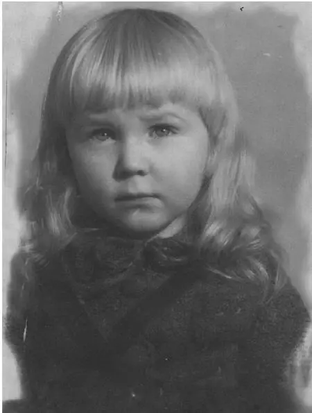 Дети Володя и Тоня погибшие в блокаду Ленинграда зимой 194142 гг довоенное - фото 30