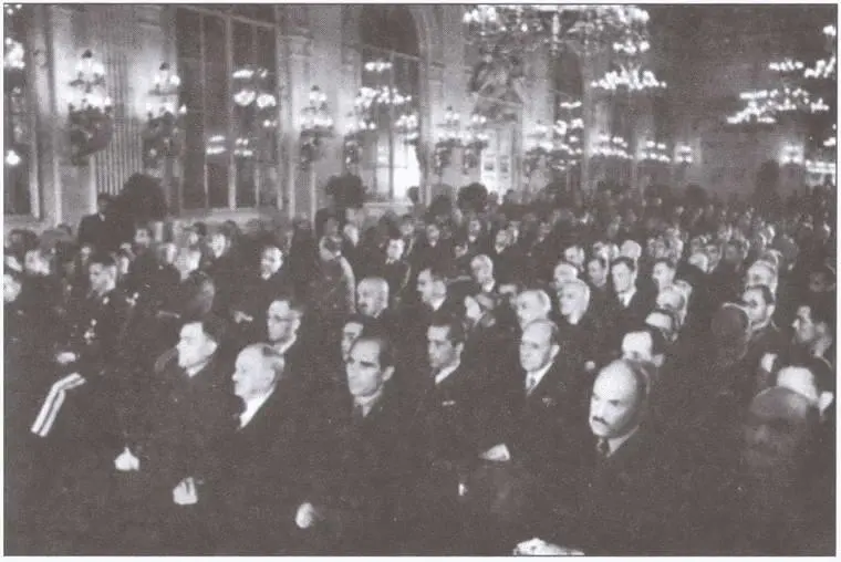 Учредительное заседание КОНР в Праге Собрание членов КОНР в Берлине 1944 - фото 13