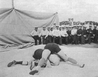 Линейный корабль Петропавловск 19151916 гг Во время отдыха - фото 155