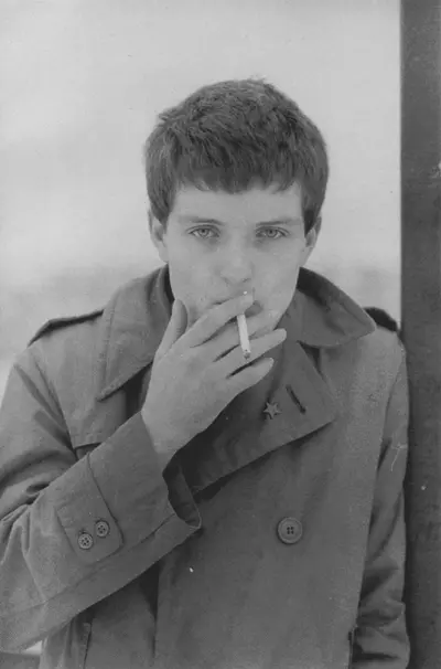 Йен Кертис Фотограф Кевин Камминс Я начала искать новые пути к сближению с - фото 8