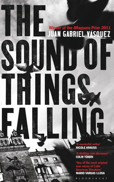 Juan Vásquez The Sound of Things Falling обложка книги