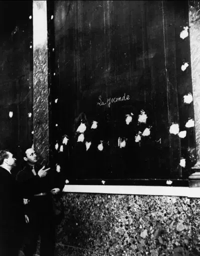 Париж 12 сентября 1944 г Хранитель памятников Джеймс Роример справа и глава - фото 26