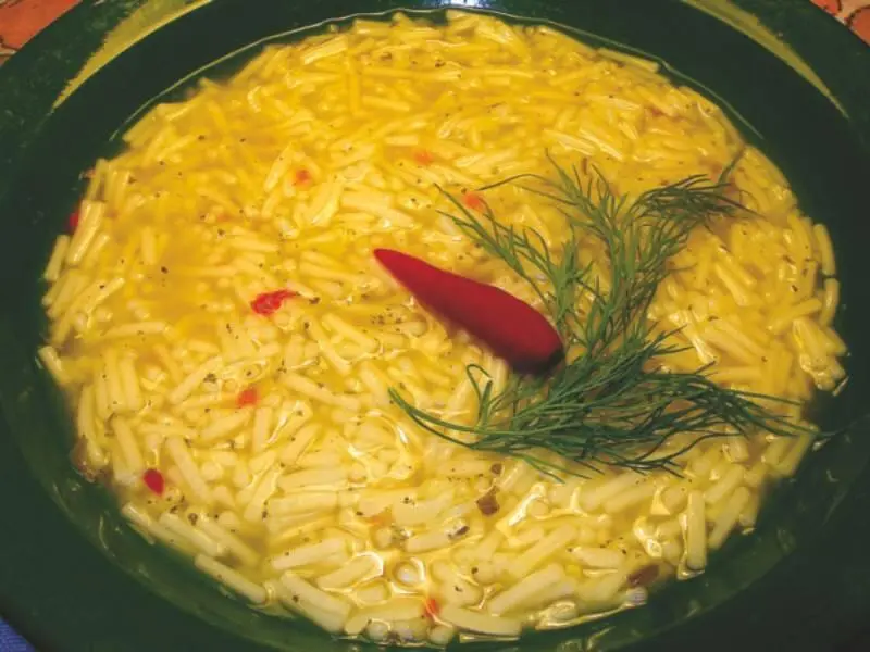 Вермишелевый суп с курицей морковью луком паприкой сушеными травами и - фото 5