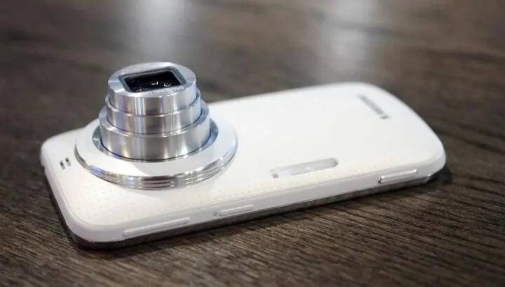 Samsung Galaxy K Zoom фото thevergecom Набор беспроводных интерфейсов - фото 15