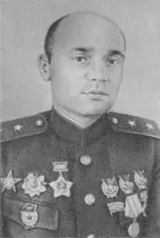 А Л Бондарев П Н Лащенко Н И Охапкин В А - фото 13
