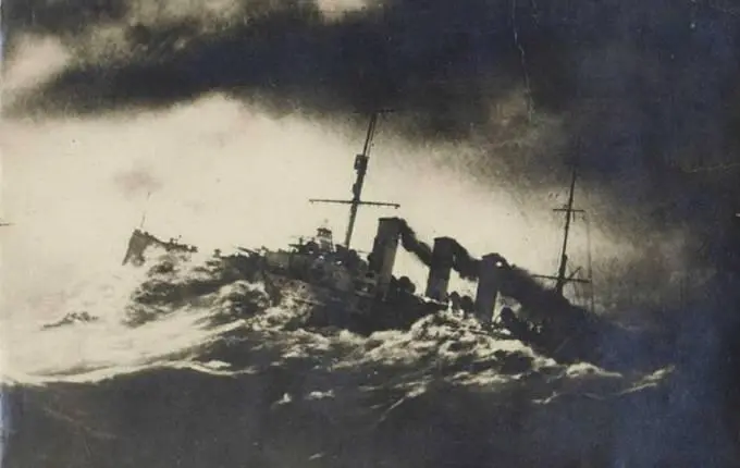 Крейсер Олег на переходе из Тулона в Бизерту 12 февраля 1914 года Крейсер - фото 49