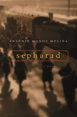 Antonio Molina Sepharad обложка книги