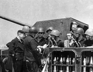 Всегда под рукою боевые снаряды Плавбатарея 3 после рокового боя 19 - фото 30